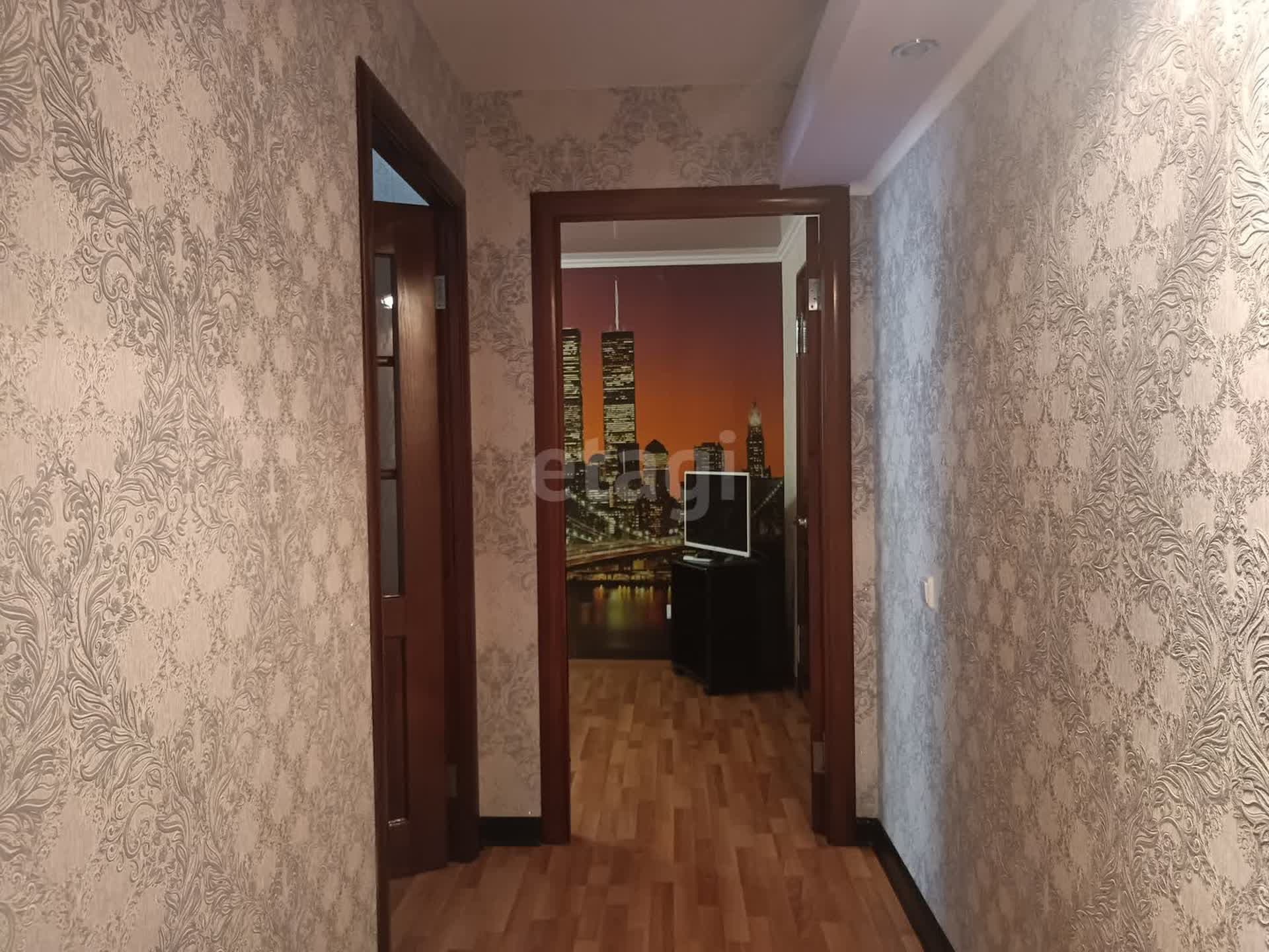 3-комнатная квартира, 60 м² — фото 2